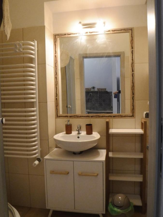 Ayla Flat Apartman Krakkó Kültér fotó